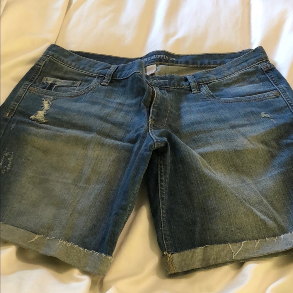 NWOT-Mossimo Denim Shorts